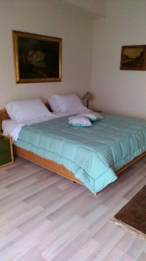 Bed and Breakfast Un Tuffo Nella Baia Di Capomulini Acireale Exterior foto
